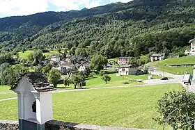 Bei der Kirche Santi Nazario e Celso