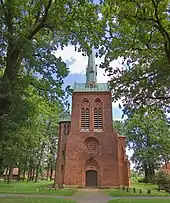 Kirche Zum heiligen Kreuz