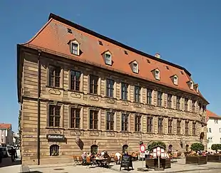 Heußleinscher Hof(1709)seit 1929 Neues Rathaus