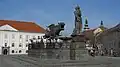 Lindwurmbrunnen und Neues Rathaus