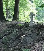 Steinkreuz am Felsenteich