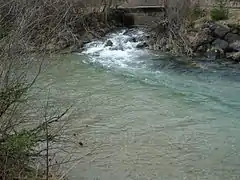 Mündung der Kleinen Ammer (hinten) in die Ammer