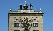 Markuslöwen am Krochhochhaus nach dem Vorbild des Torre dell’Orologio in Venedig (2010)