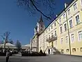 Konvent des ehemaligen Benediktinerklosters, jetzt sogenanntes Schloss mit Herzoglicher Hauptverwaltung, Brauerei, Gymnasium und Privatgemächern