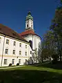 Kirche vom ehemaligen Klostergarten aus