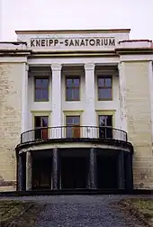 Das ehemalige Kneipp-Sanatorium oberhalb von Antonshöhe