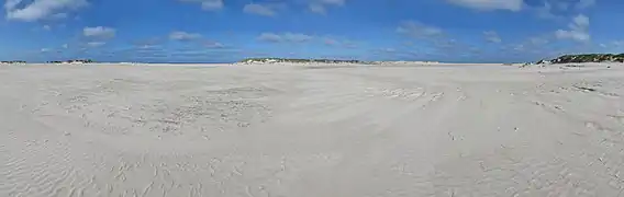 Auf dem Kniepsand nahe dem Leit- und Quermarkenfeuer