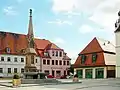 Marktplatz mit Denkmal für die Gefallenen des Krieges von 1870/71