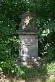 V. Simon von Cyrene hilft Jesus das Kreuz tragen(Standort50.23979111.349097)