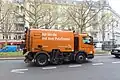 Kehrmaschine auf dem Kurfürstendamm