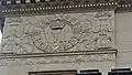 Kurhaus, Parkseite, Monogramm Kaiser Wilhelm II.