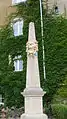 Kursächsische Postmeilensäule Rosswein; Markt (Ansicht von Süden)