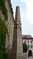 Kursächsische Postmeilensäule Rosswein; Markt (Ansicht von Westen)