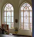 Jugendstil-Glasfenster im Haupttreppenhaus.