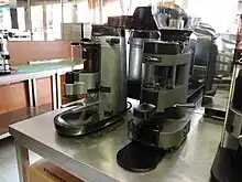 Zwei Kaffeemühlen von La Cimbali