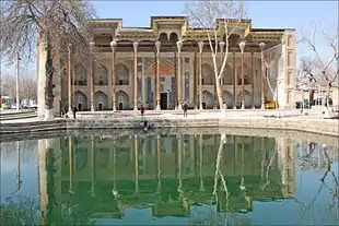 Bolo-Hovuz-Moschee