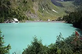 Der Lago Alpe dei Cavalli ist der größte See des Tals