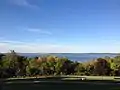 Der Mendota-See von der höchsten Stelle des Observatory Drive aus gesehen