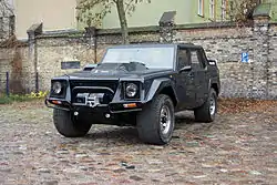 Lamborghini LM002
