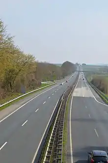 Lange Meil, Richtung Obertiefenbach (von Ahlbach gesehen)