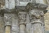 Kapitelle am Südportal