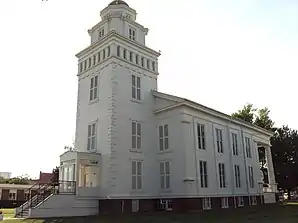 Das Lapeer County Courthouse in Lapeer, gelistet im NRHP