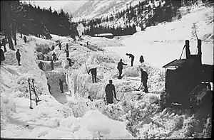 Räumung der Strasse von Zernez nach Brail