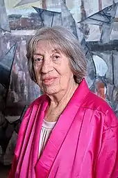 „Porträt von Lee Krasner vor einem Gemälde, 1983“