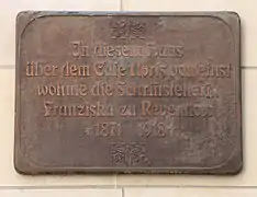 GedenktafelFranziska zu Reventlow