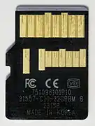 Kontaktseite einer microSDHC UHS-II-Karte