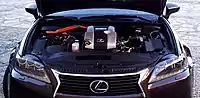Motorraum des GS 300h