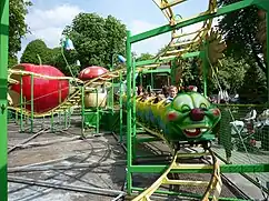 „Pomme“ (fr. für Apfel) im Les Poussins, Parc de la Citadelle bei Lille