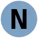 N als schwarzer Großbuchstabe in mittelcyanblau gefülltem Kreis