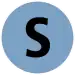 S als schwarzer Großbuchstabe in mittelcyanblau gefülltem Kreis
