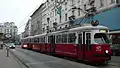 Die Linie 21 durch die Taborstraße, hier Fahrtrichtung Stadtzentrum, wurde 2008 zugunsten der U2 eingestellt; heute verkehrt hier die Linie 2.