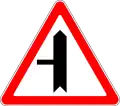 Zeichen 110:Vorfahrt (Einmündung von links)