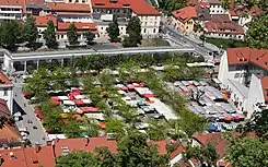 Adamič-Lundrovo nabrežje