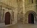 Weitere Portale im Kreuzgang