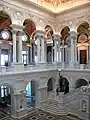 Galerie im Sinne eines erhöhten Laufgangs im Thomas Jefferson Building der Library of Congress, 19. Jh.