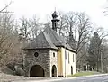 Heilig-Kreuz-Kapelle mit erneuertem Vorbau von 1961
