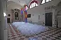 Illumination – Ways to Eureka, 2019 – Environment mit Japanpapier und dichroitischem Glas in der Kirche San Samuele in Venedig