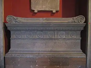 Der Sarcophag von Publius Cornelius Scipio Aemilianus Africanus im Vaticanischen Museum