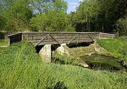 Gauchsbach-Wehr und Steg