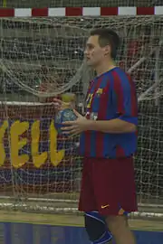 Luka Žvižej im Trikot des FC Barcelona