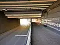 Am Tunnel a Richtung Houwald. Rechts der Fußgänger- und Radwg.