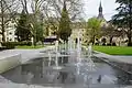 Der Springbrunnen vor der Fondatioun Pescatore