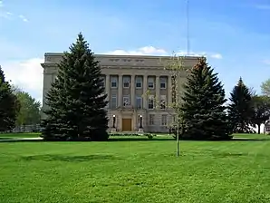 Das Lyon County Courthouse in Rock Rapids, seit 1979 im NRHP gelistet