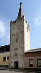 Beim Wehrturm 1669 dürfte es sich um einen Teil der ehemaligen Pfarrkirche handeln
