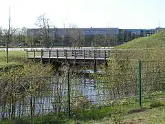 Renaturierte Mühlenhunte unterhalb der A 28 in Oldenburg in der Nähe des Freizeitbades
