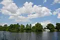 Der Mühlenteich mit dem Luisenbad
